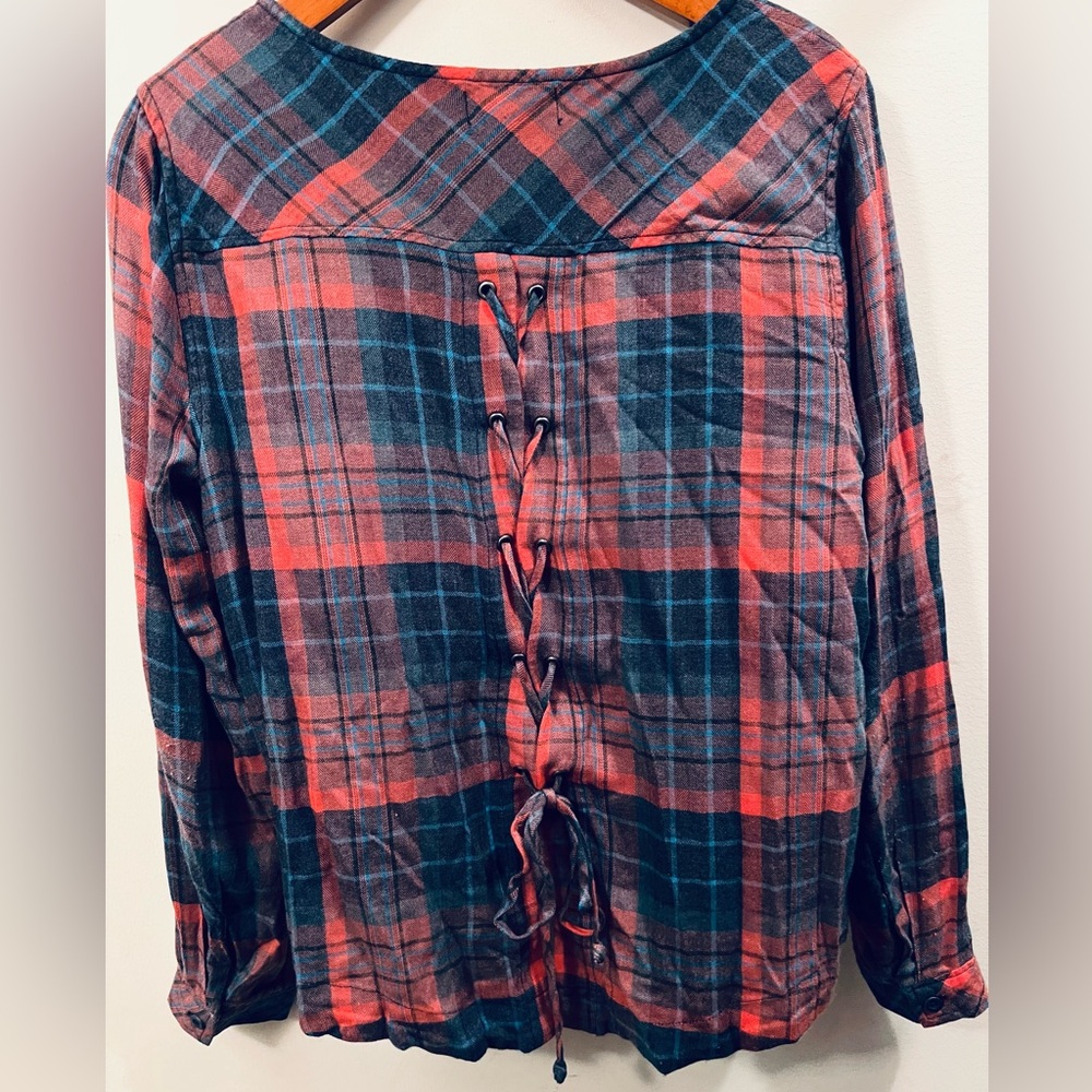 Anthropologie Cloth & Stone Plaid Lace-Up Back Flannel Top Size M - Picture 8 of 8